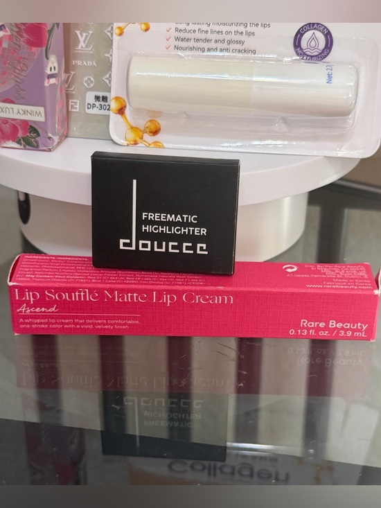 Pink Cosmetic Bag with Skincare and Accessories - Picture 2 of 8